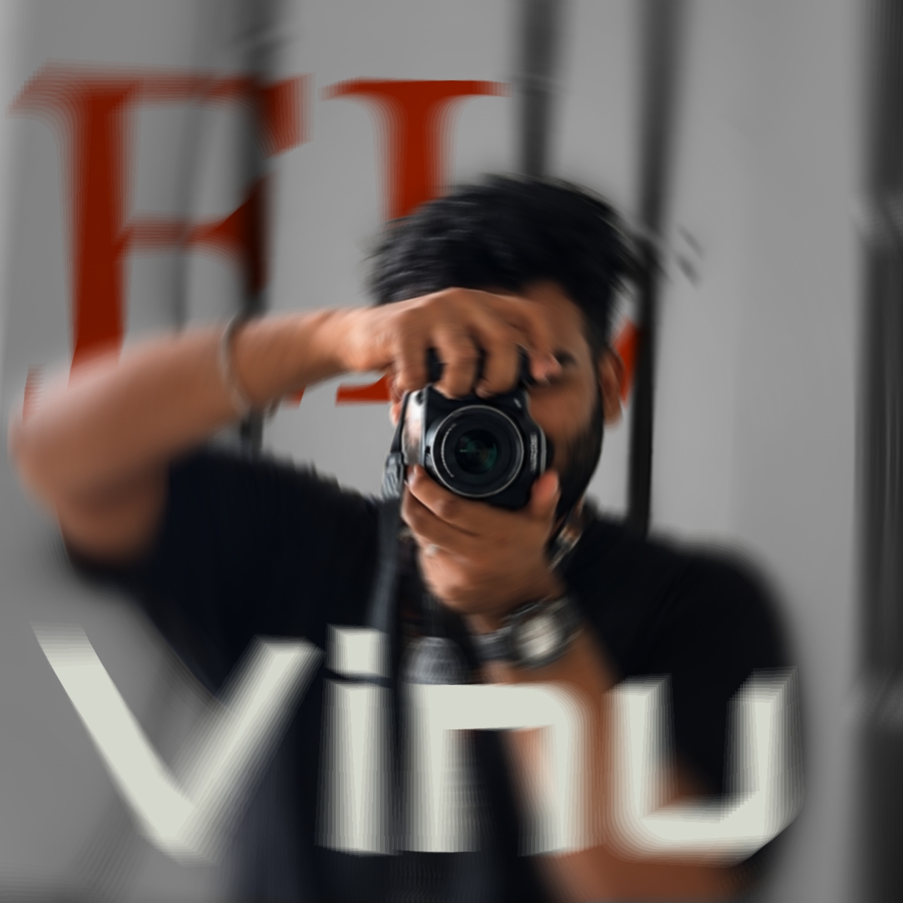 Vinayak Sabu holding a camera